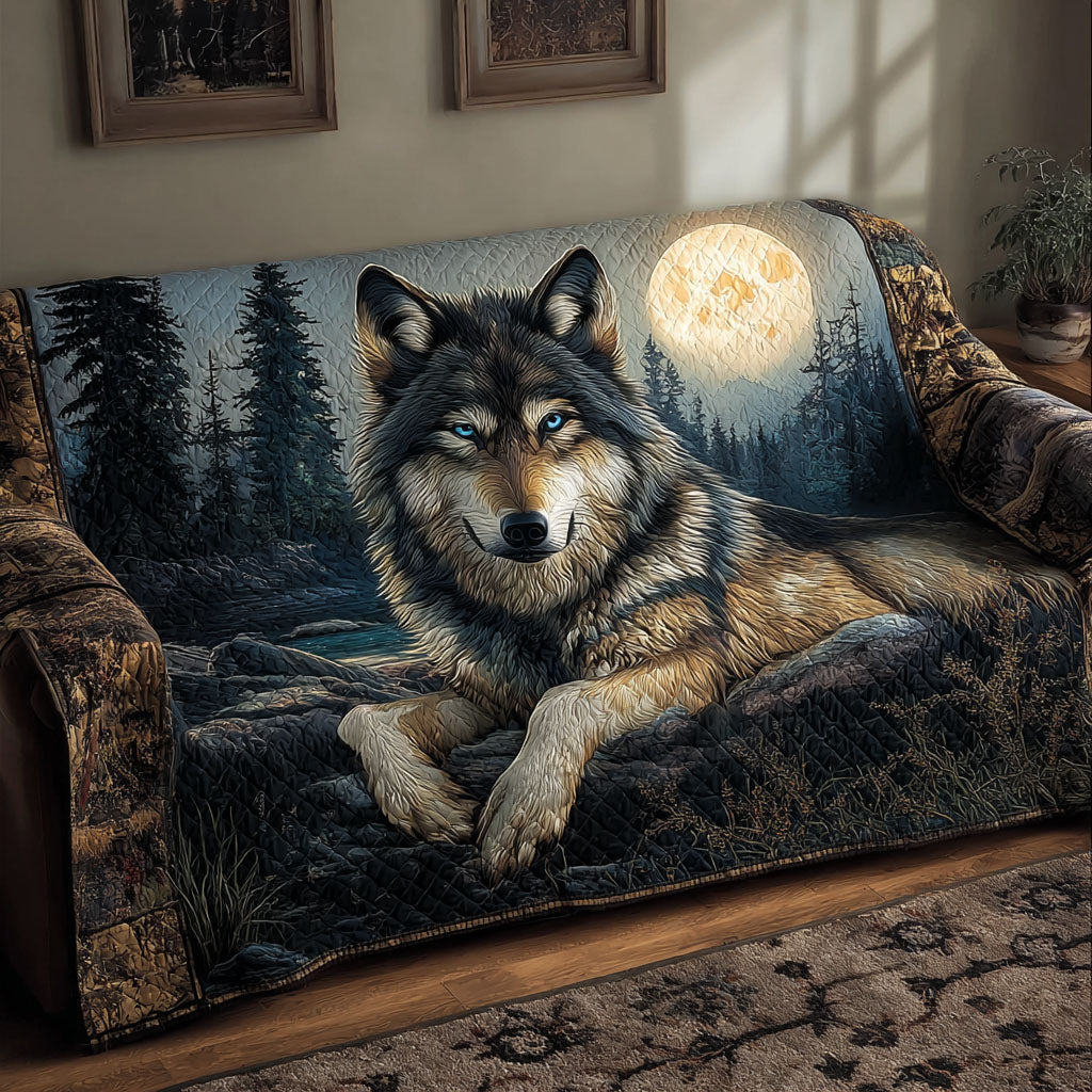 Quilted Sofa Cover with Wolf NCU0VT328