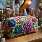 Quilted beauty case with colourful botanical design NCU0PT9617