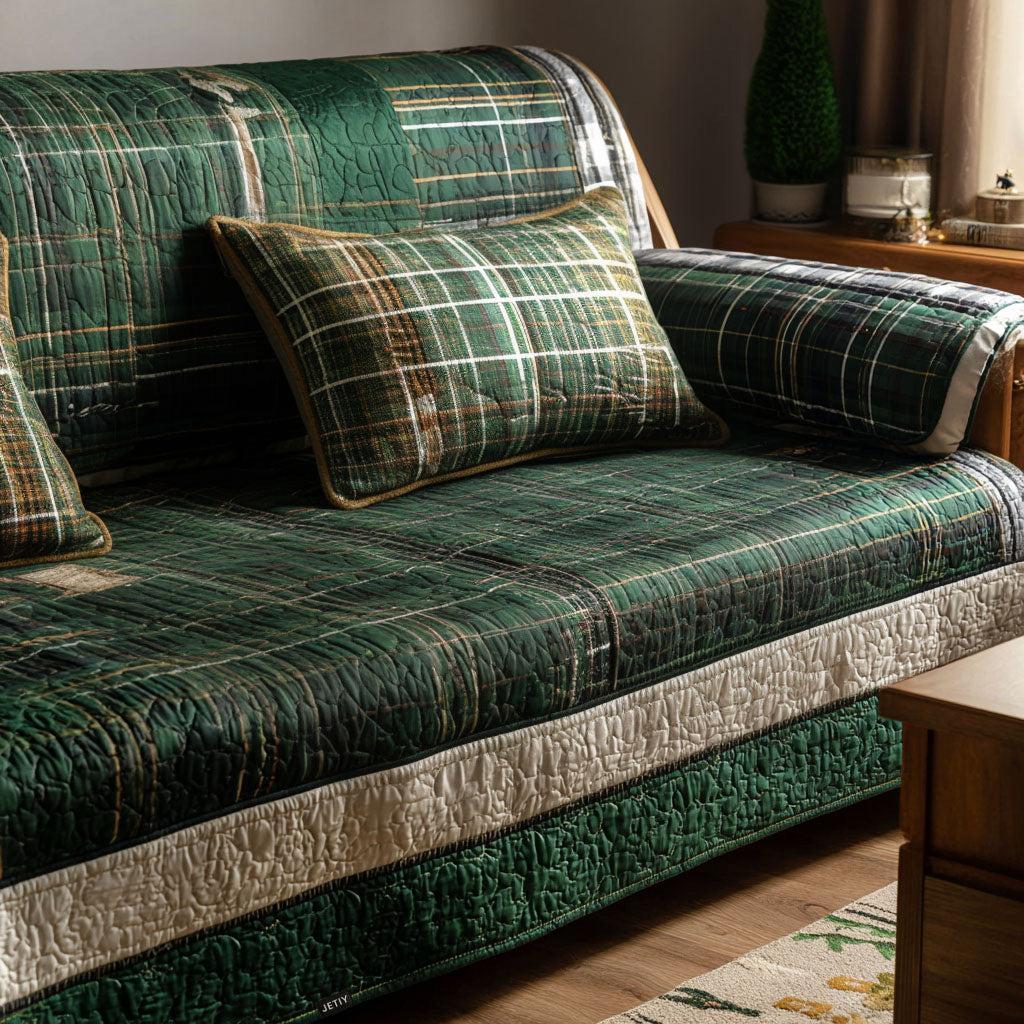 Quilted sofa cover with Christmas pattern NCU0VT283