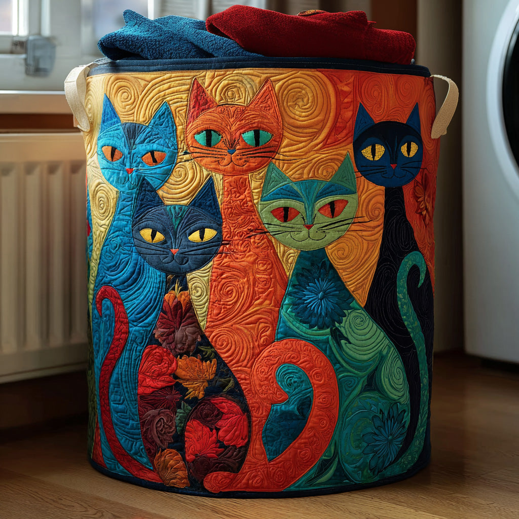 Quilted Cat-Shaped Laundry Basket NCU0QN014