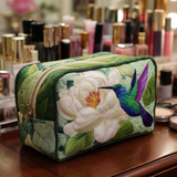 Quilted beauty case with hummingbirds NCU0DK10215