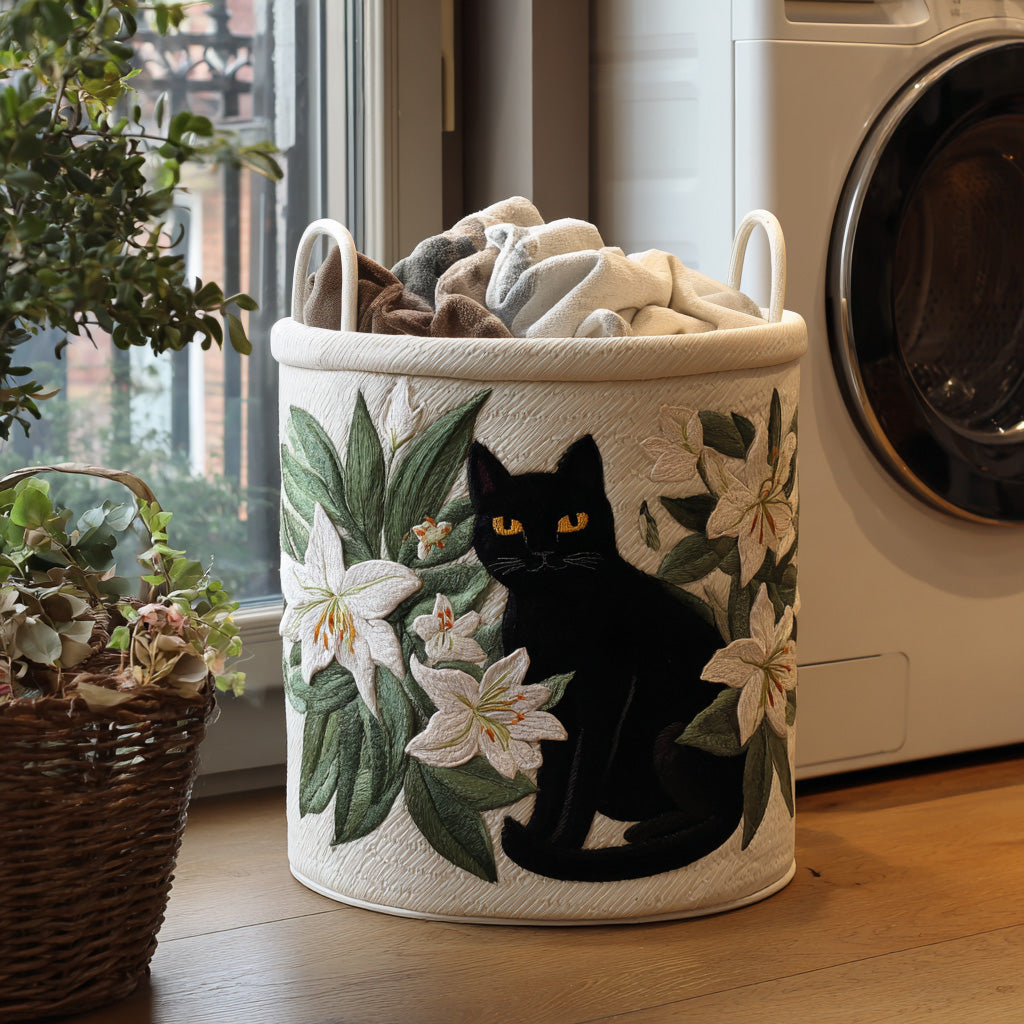 Quilted Cat-Shaped Laundry Basket NCU0QN014