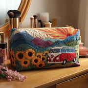 Quilted beauty case with nature travel