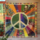 Quilted Throw with Peace Symbol NCU0PT072