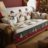 Quilted Sofa Cover Friends of the Snow – Soft to the Touch